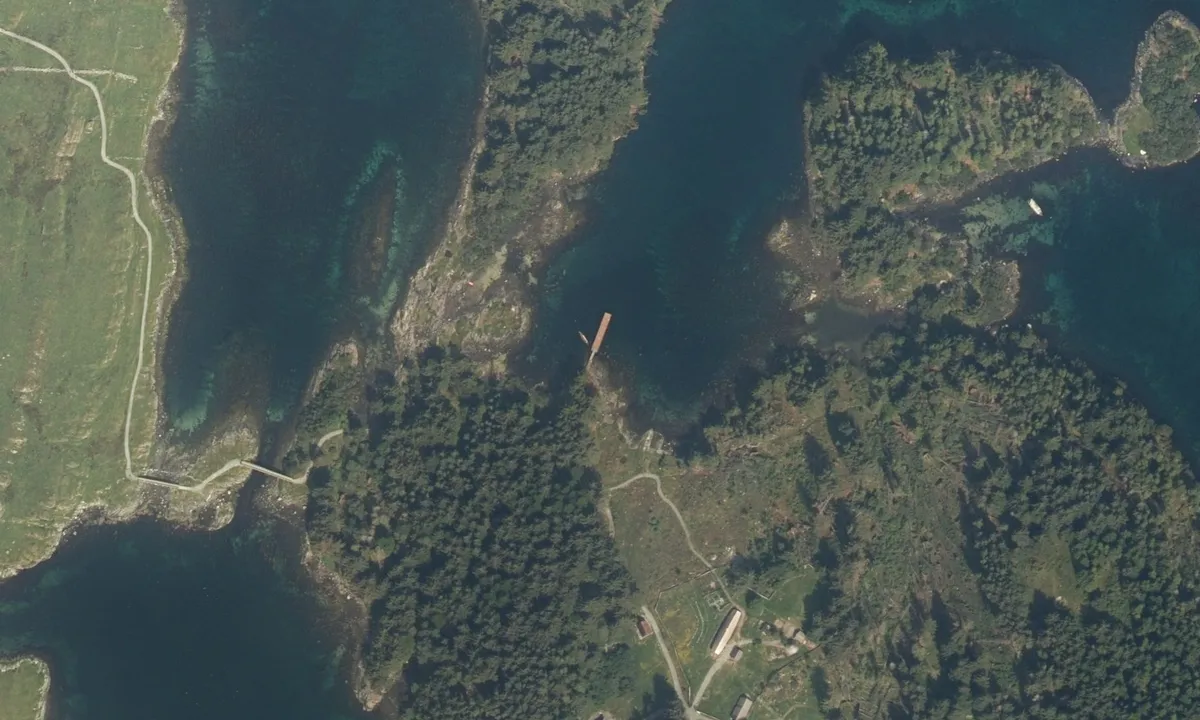 Bukkøya - Prestøya: Flyfoto av Bukkøy