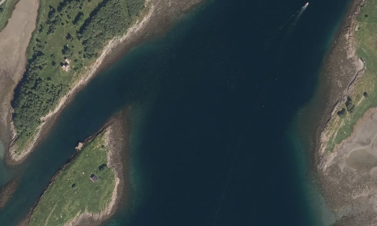 Flyfoto av Buøya