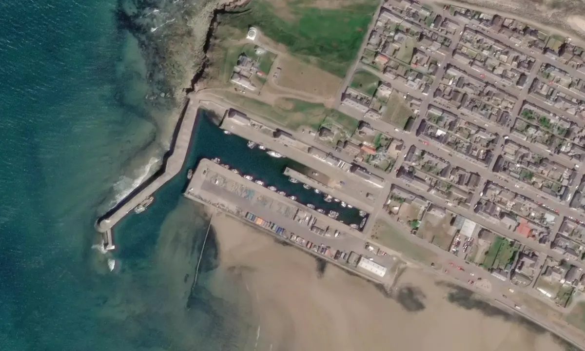 Flyfoto av Burghead Harbour 1