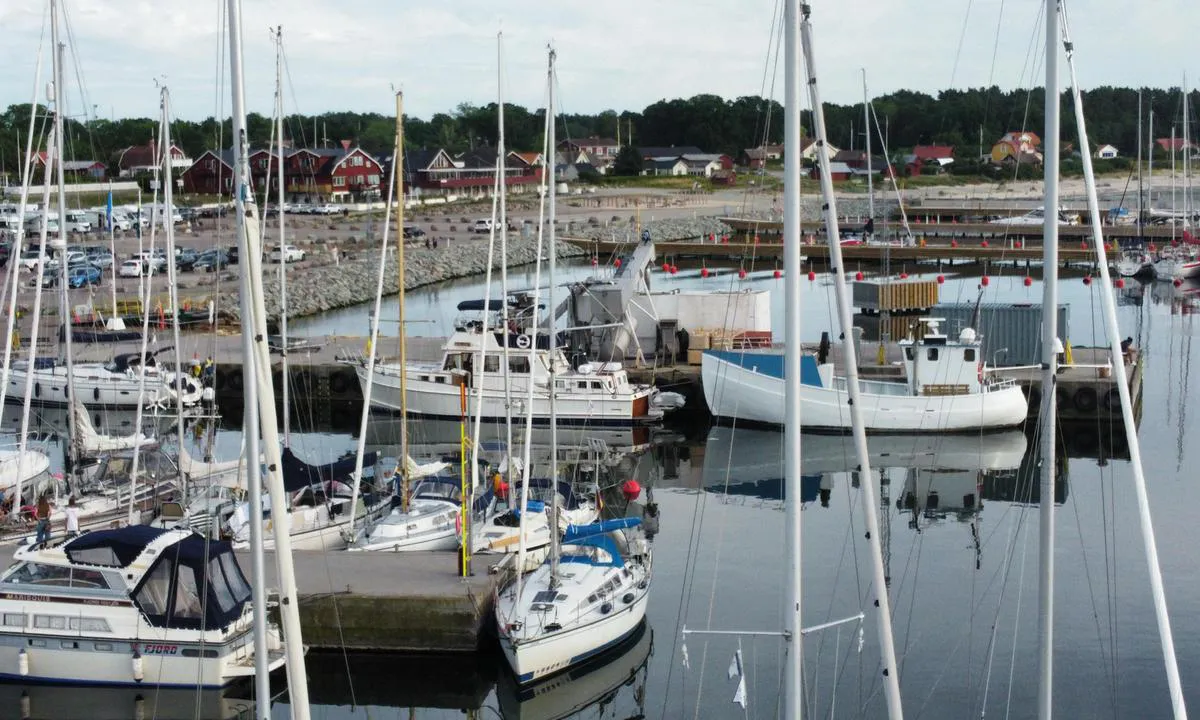 Byxelkroks Hamn: {"base": "se", "no": "Marina Byxelkrok", "se": "Marina Byxelkrok", "en": "Marina Byxelkrok", "da": "Marina Byxelkrok"}