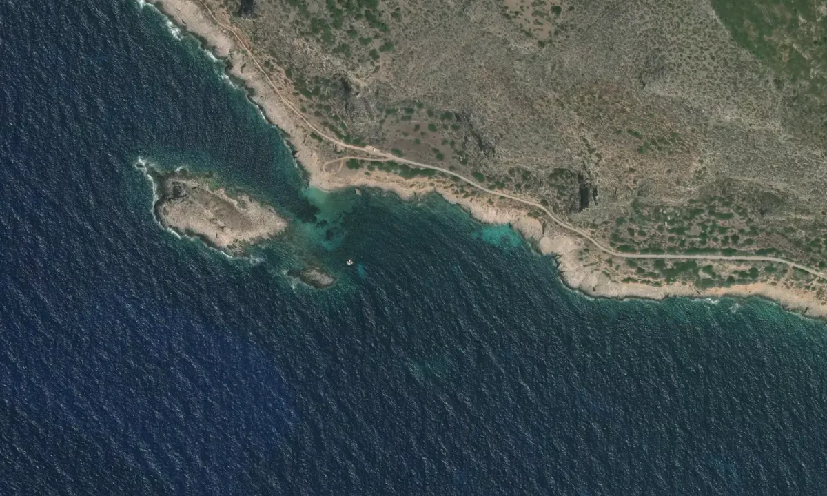 Flyfoto av Cala CAMARRO