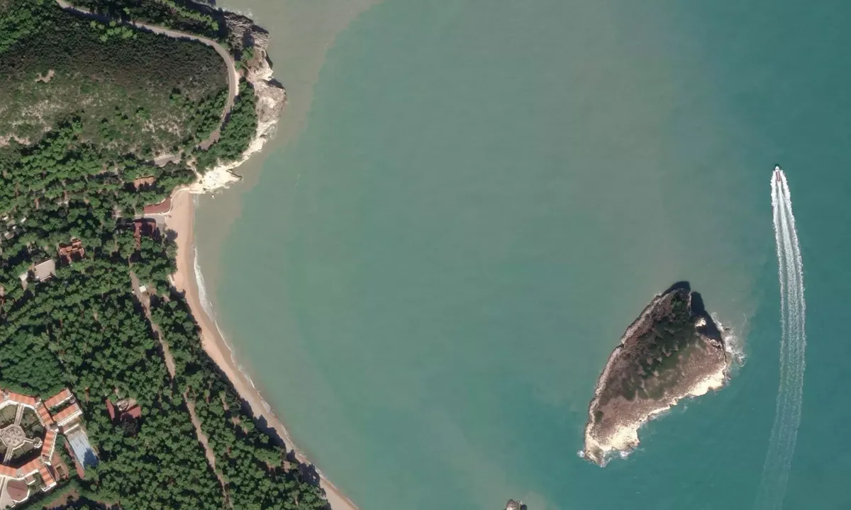 Flyfoto av Cala Campi