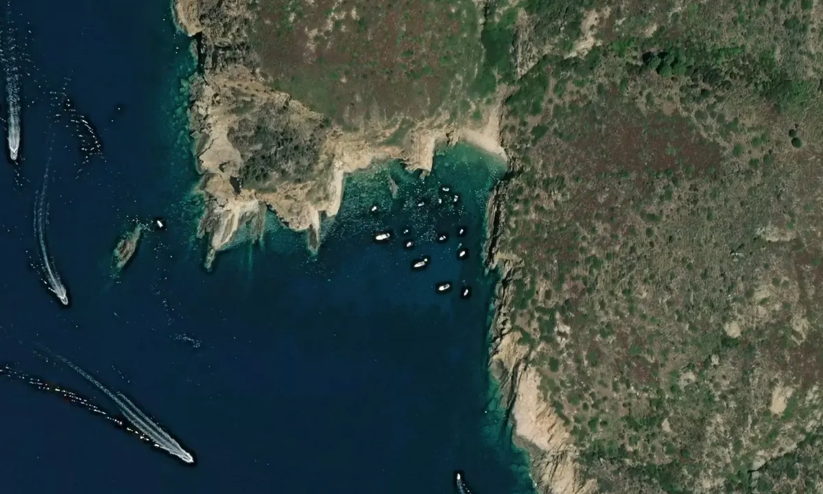 Satelite image of Cala del Corvo