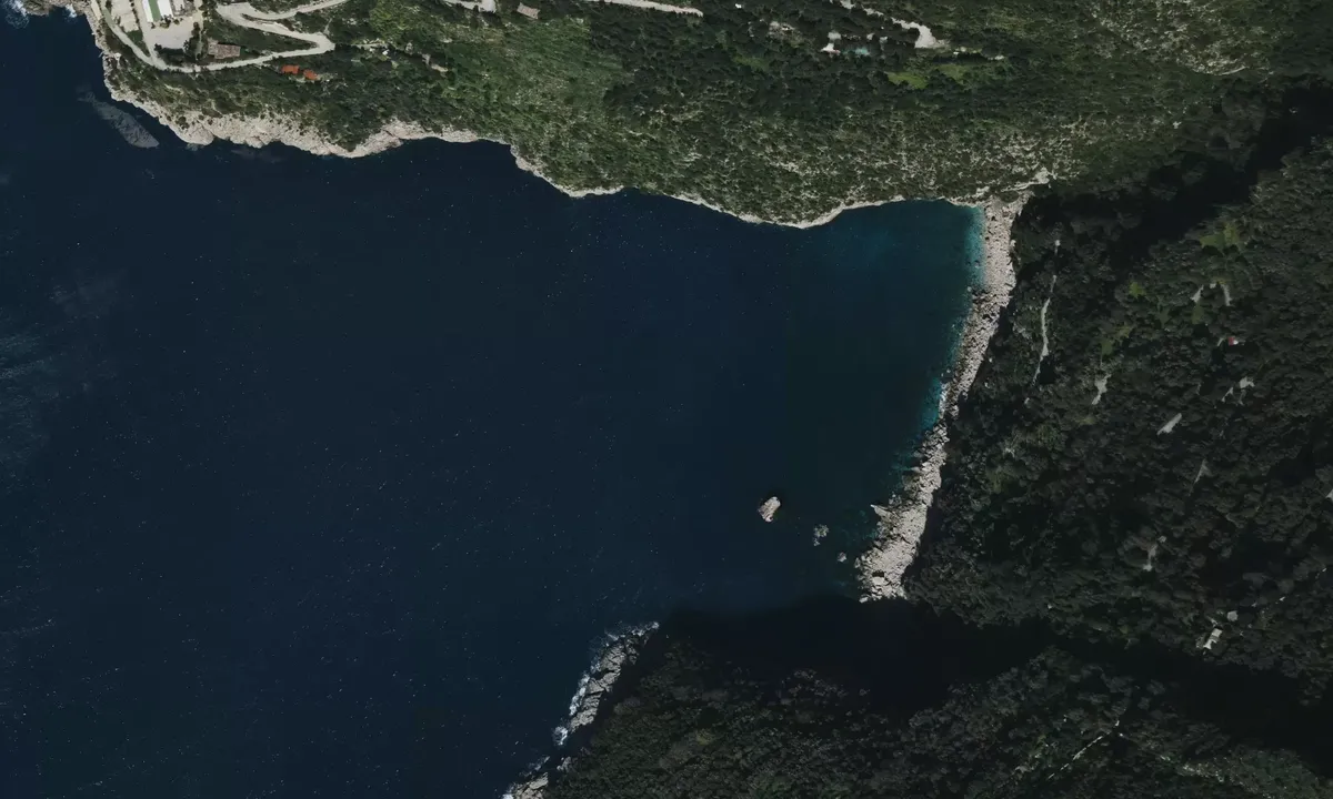 Satelite image of Cala di Mitigliano