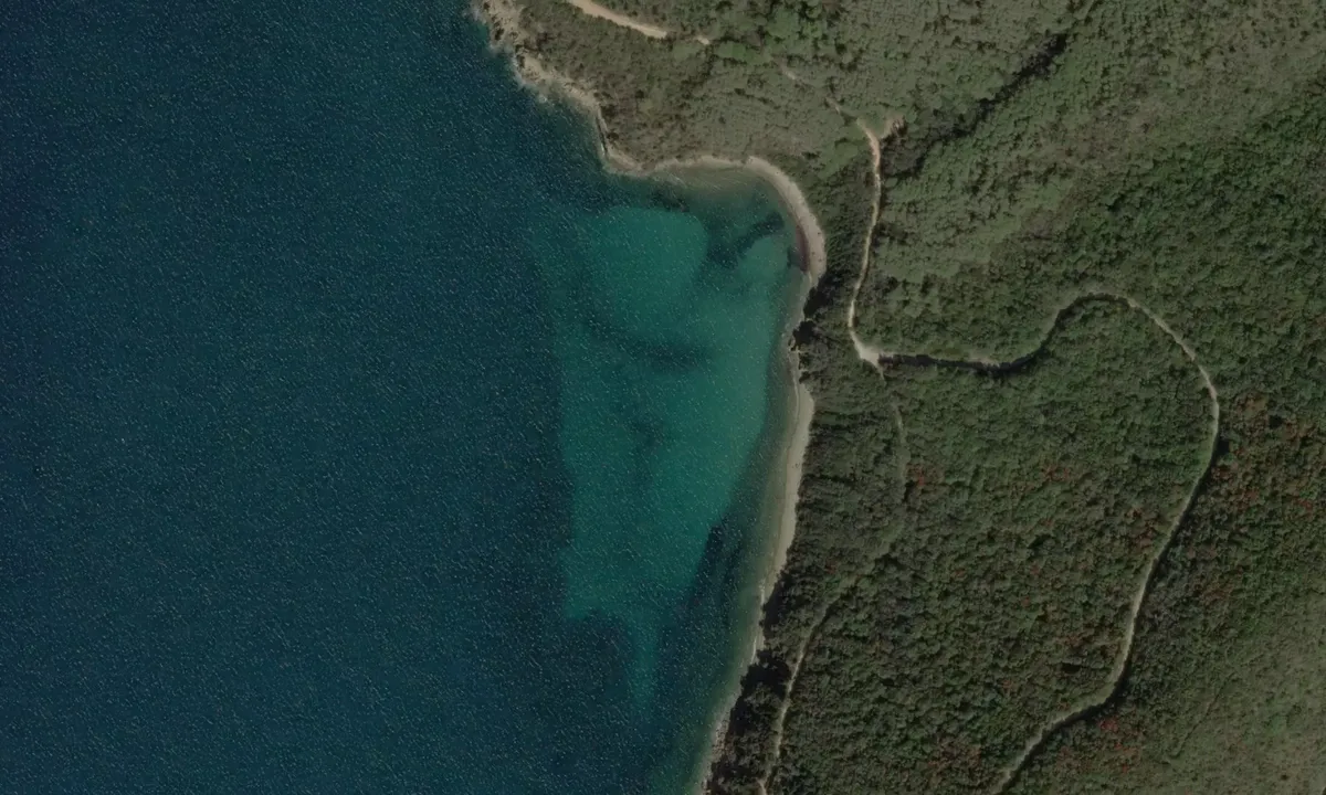Flyfoto av Cala Martina