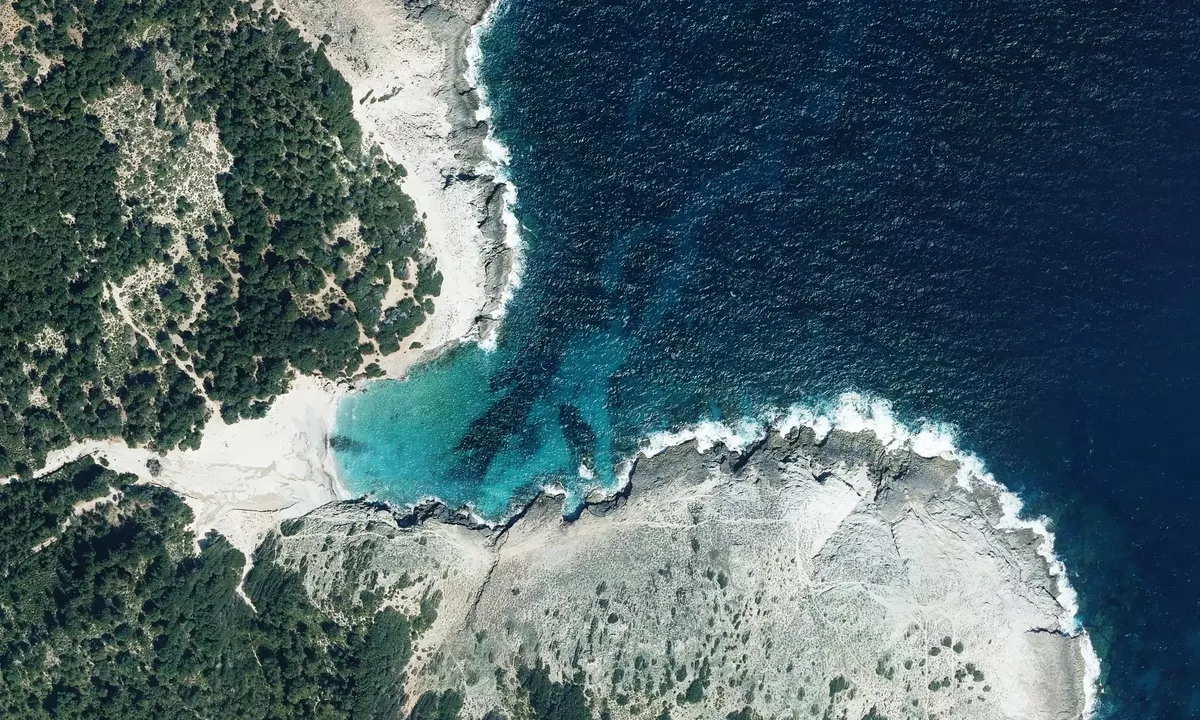 Satelite image of cala Matzoc