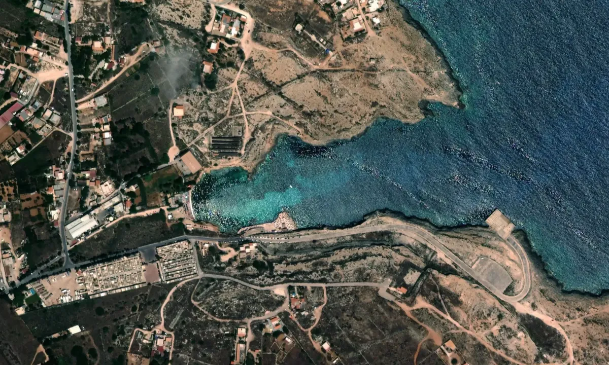 Flyfoto av cala pisana