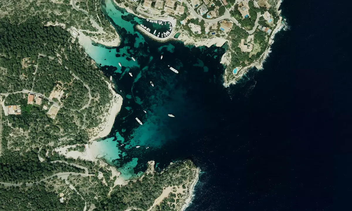 Flyfoto av Cala Portals Vells