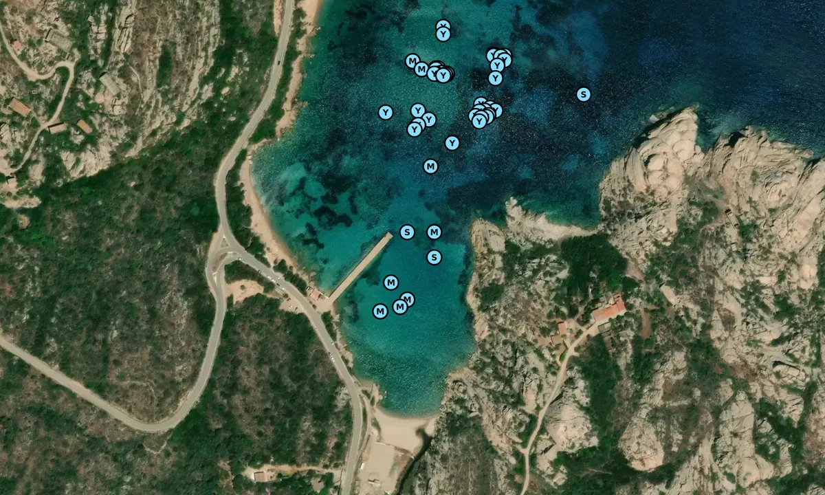 Flyfoto av Cala Spalmatore