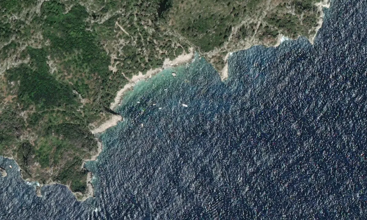 Flyfoto av Cala Ventroso