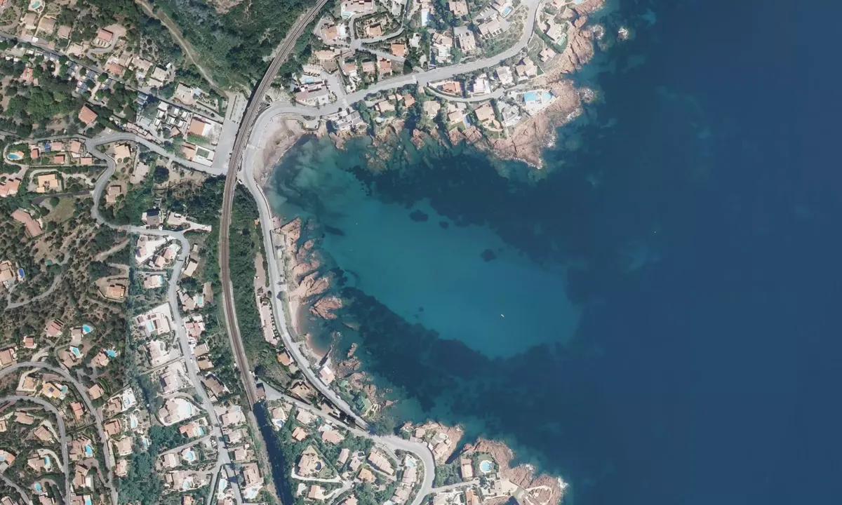 Flyfoto av Calanques d'Anthéor