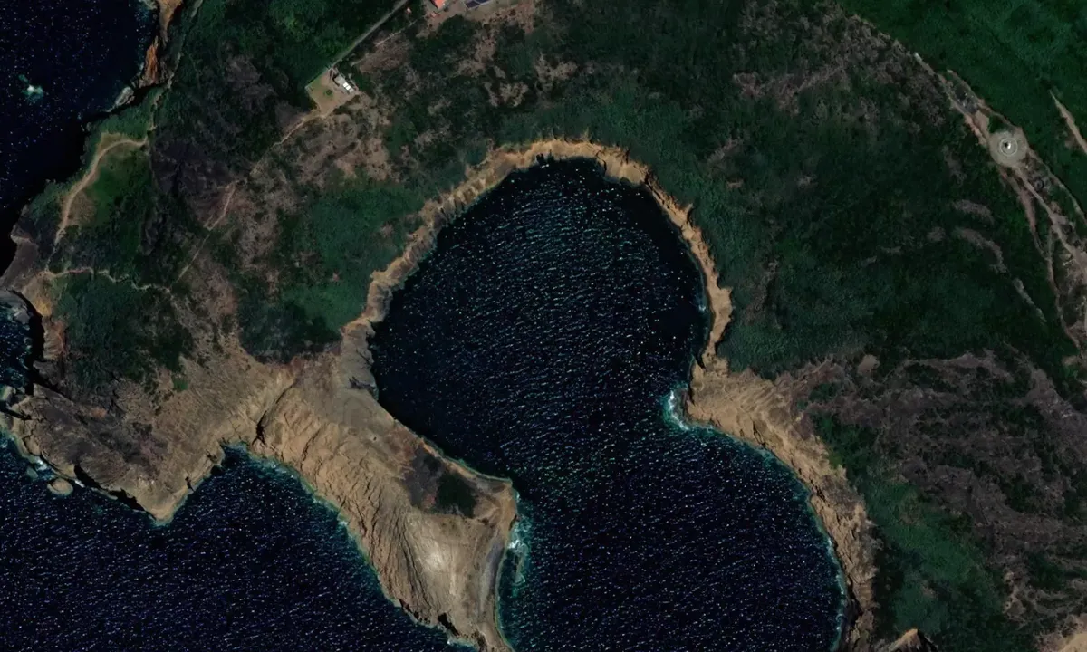 Satelite image of Caldeira Do Inferno