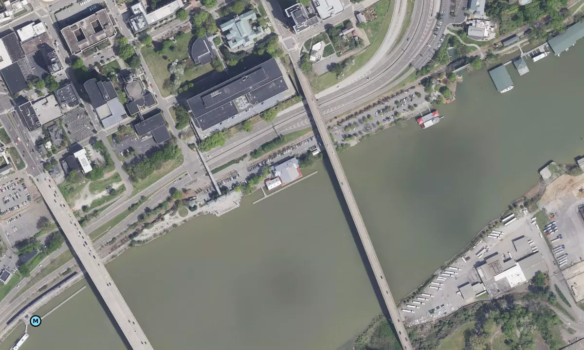 Satelite image of Calhouns