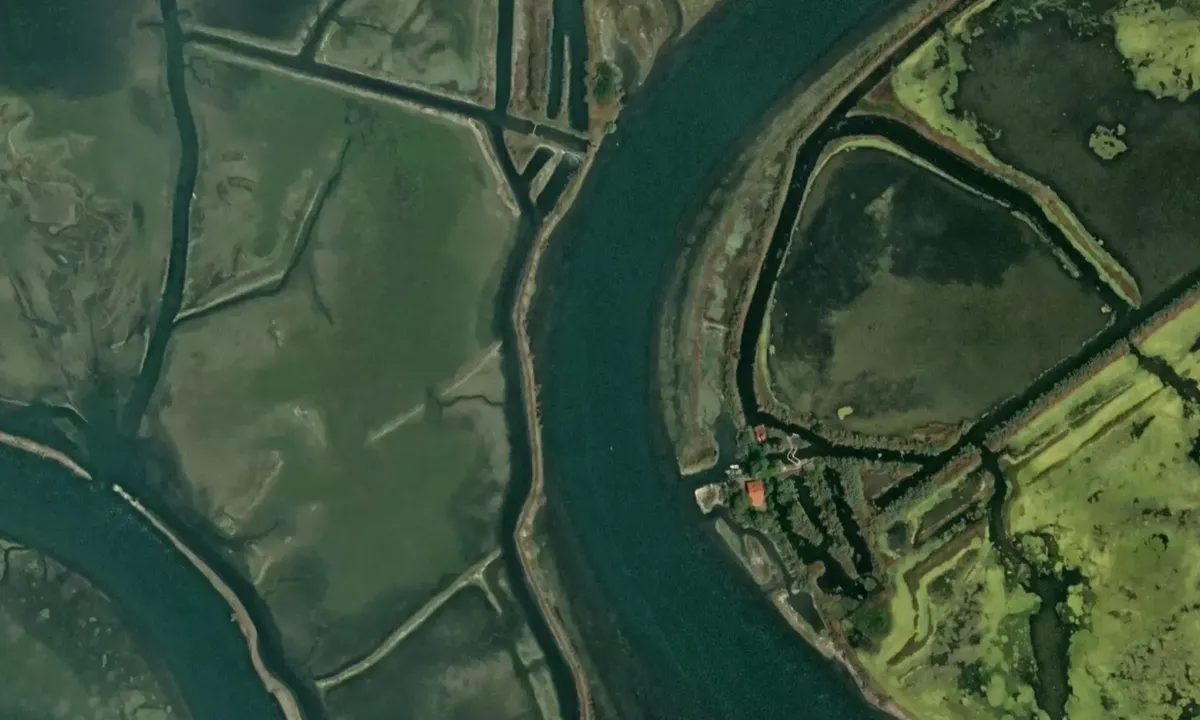 Satelite image of Canale Anfora Vecchia Nord