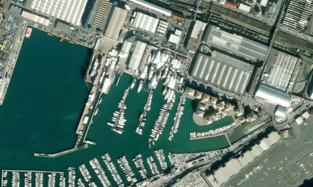 Flyfoto av Cantieri Navali di Sestri