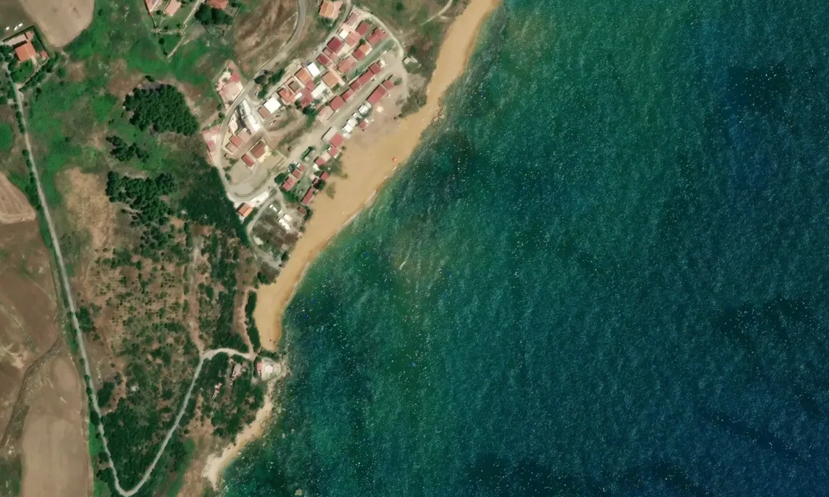 Satelite image of Capocolonna
