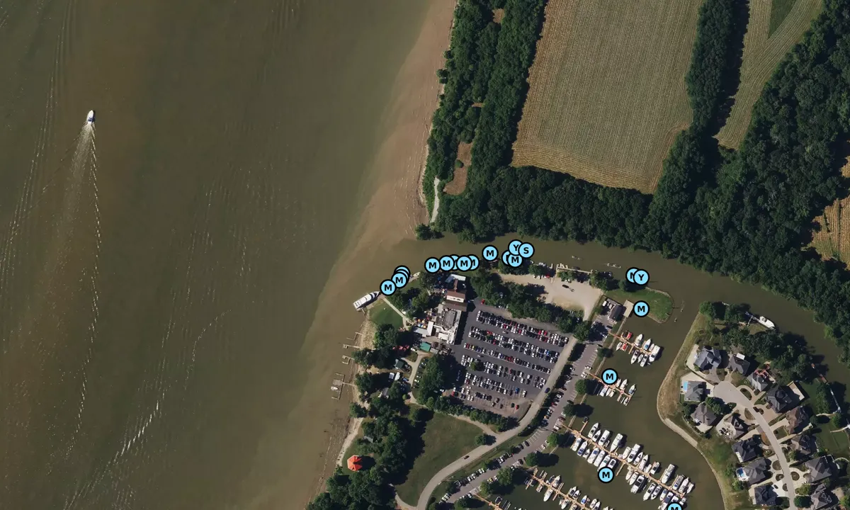 Satelite image of Captain's Quarters Riverside Grill