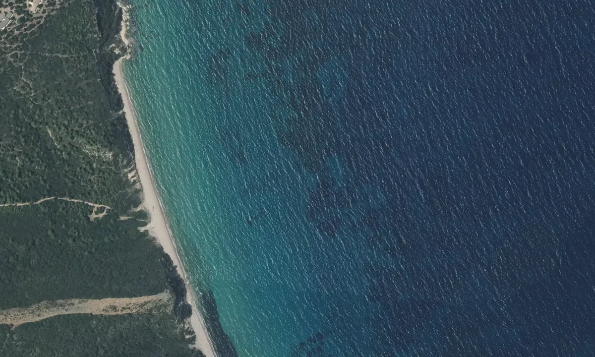 Flyfoto av Capu Biancu