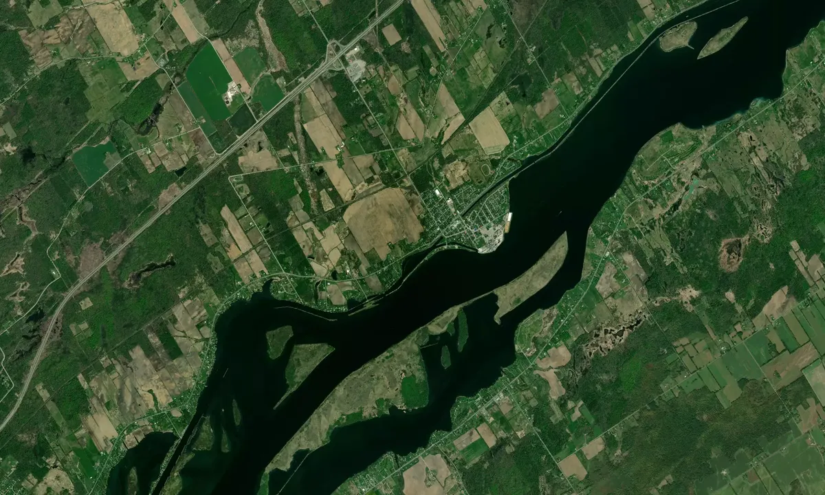 Flyfoto av Cardinal Basin