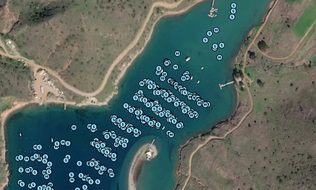 Satelite image of Catalina Harbor (Cat Harbor)