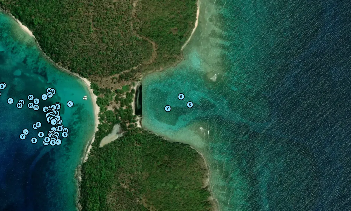 Satelite image of Cayo de Luis Pena