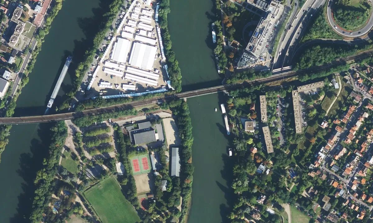 Satelite image of Chatou City Quay
