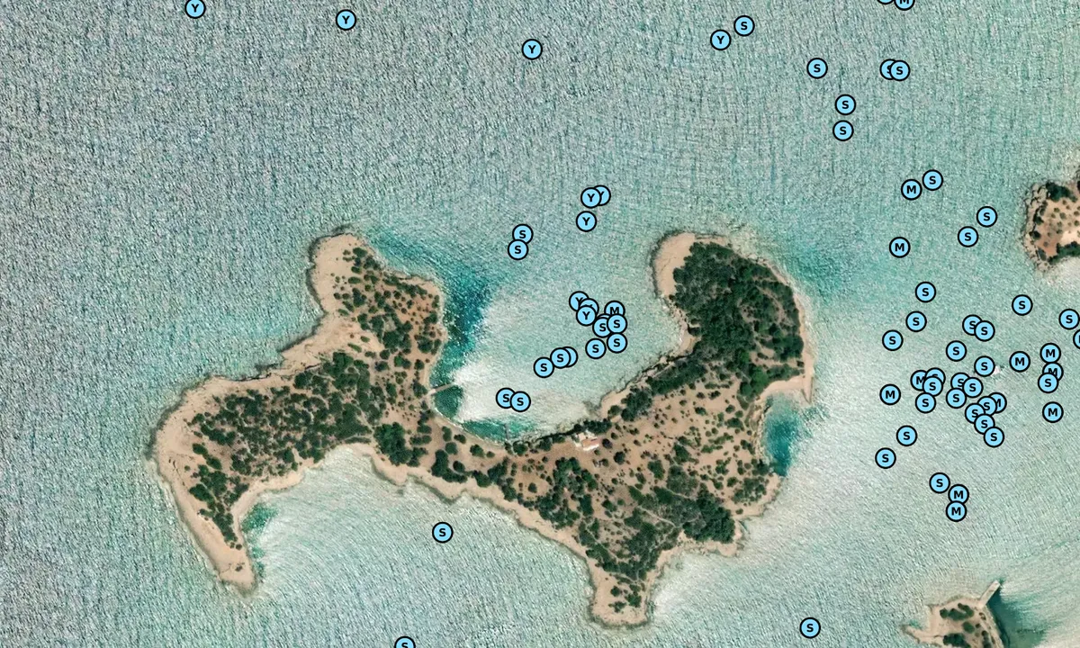 Satelite image of Chenesar Island