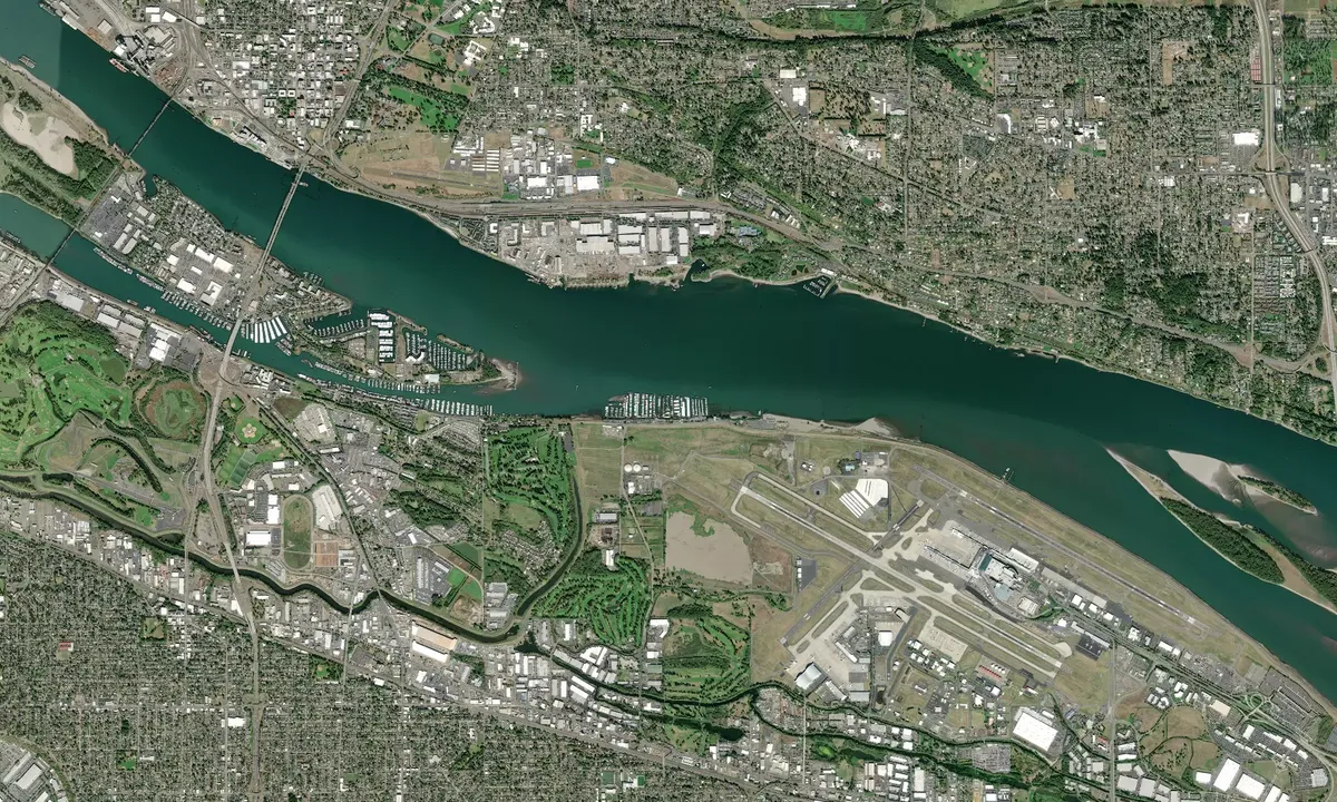 Flyfoto av Columbia River Marina