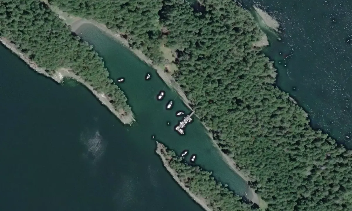 Flyfoto av Conover Cove - Wallace Island