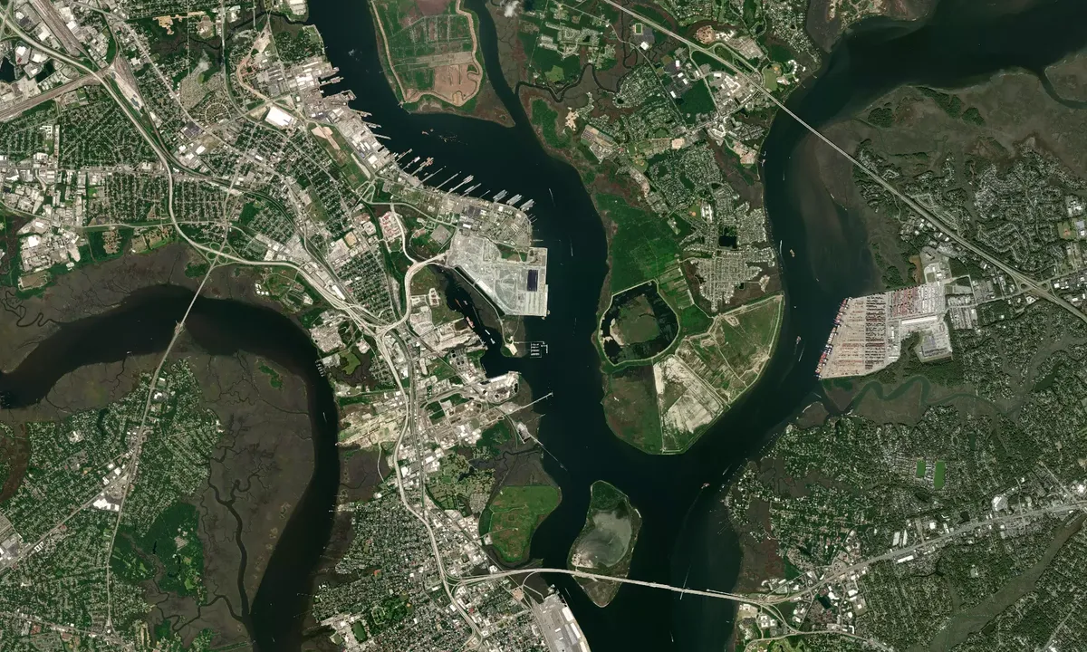Flyfoto av Cooper River Marina - Charleston