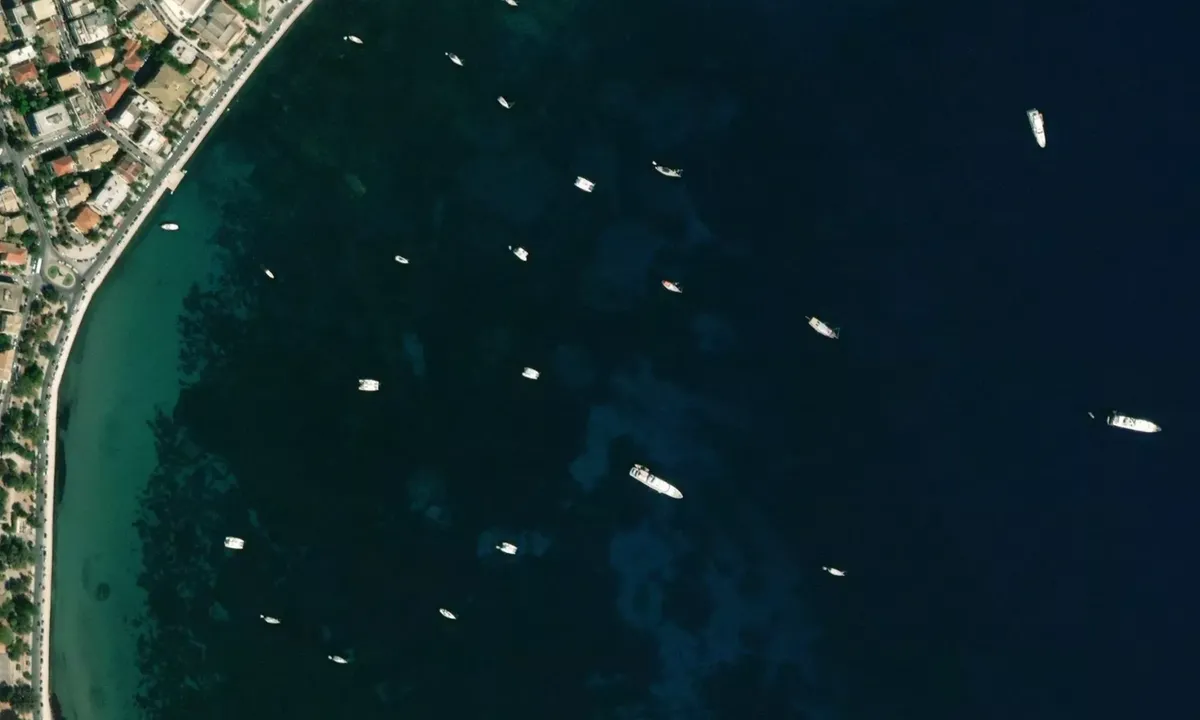 Flyfoto av Corfu South Bay