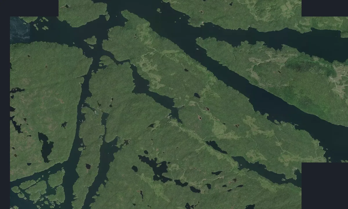 Flyfoto av Cougar Inlet
