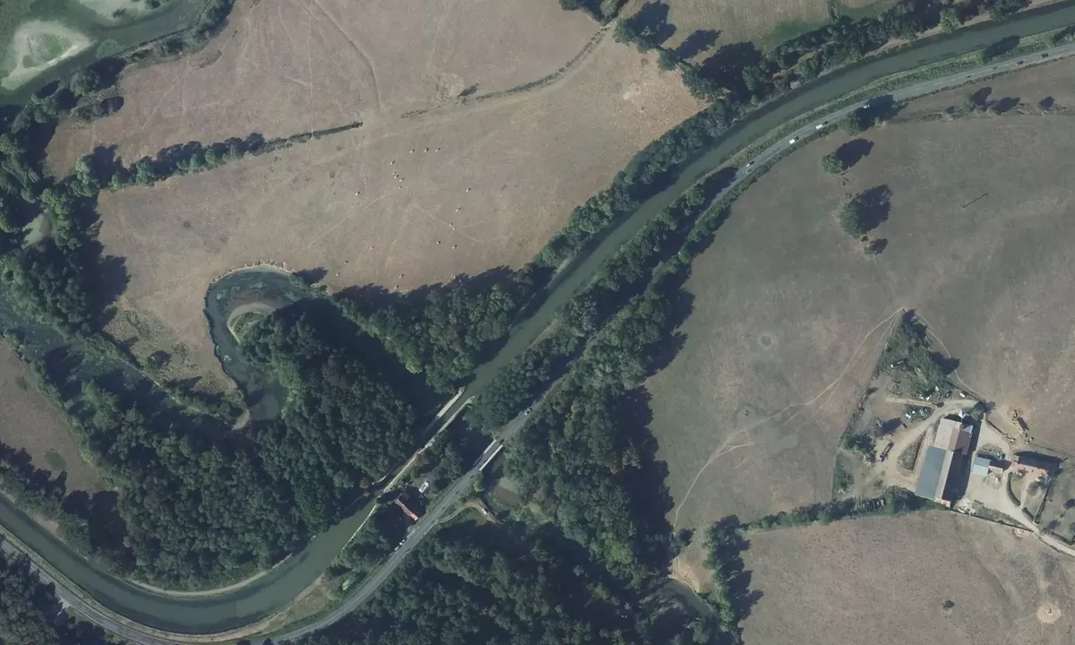 Satelite image of Country Mooring Acolin Lock