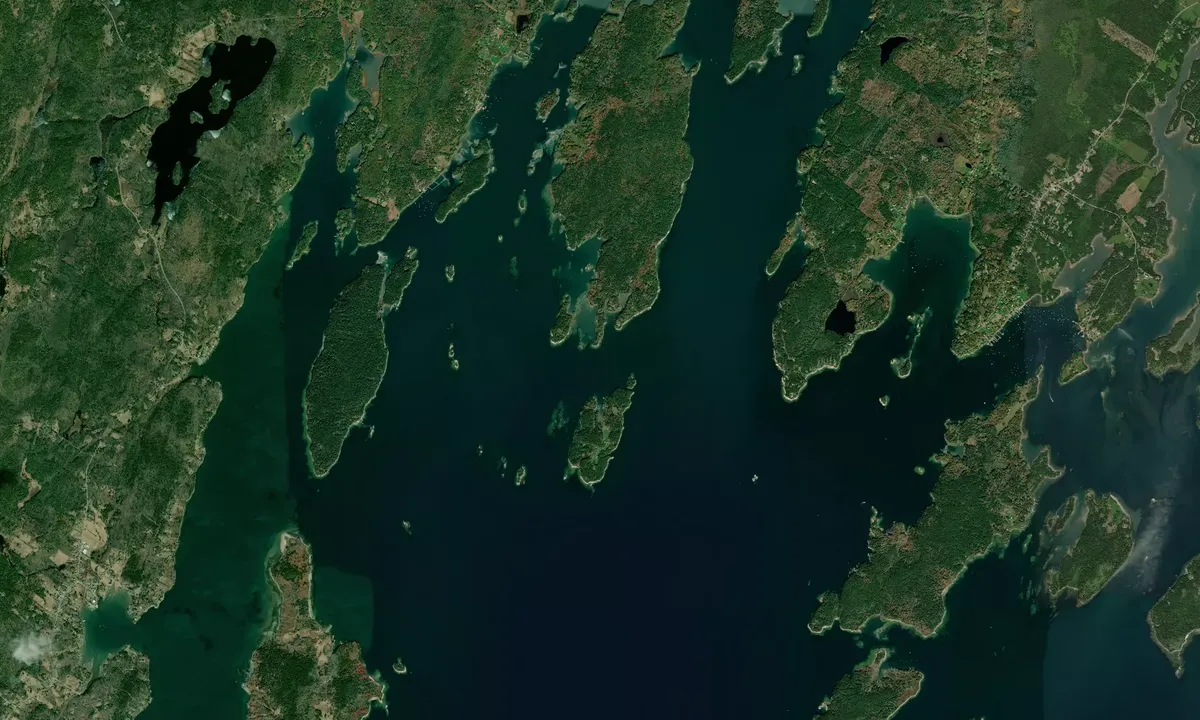 Flyfoto av Cow Island 1