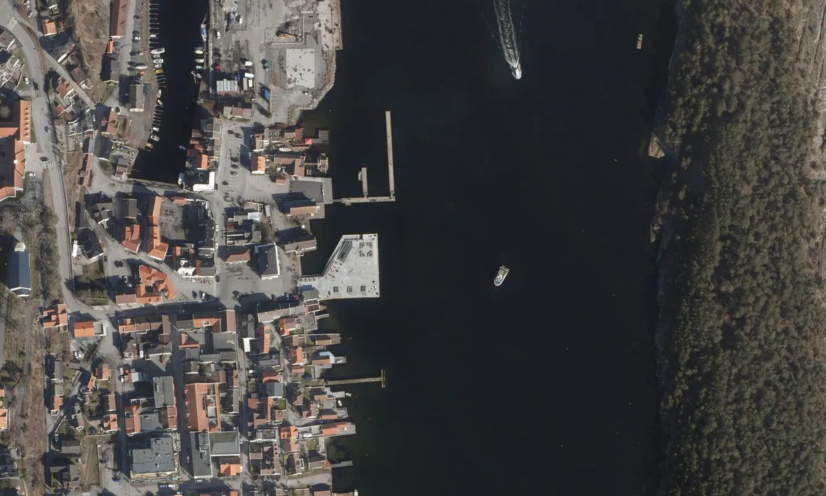 Flyfoto av Dampskipsbrygga Gjestehavn