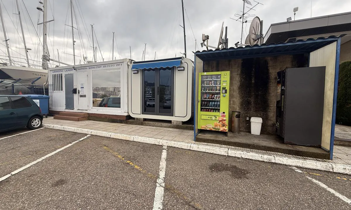 Davila Sport Marina: {"base": "da", "no": "Vaskemaskiner", "se": "Tv\u00e4ttmaskiner", "en": "Washing Machines", "da": "Vaskemaskiner", "fr": "Machines \u00e0 laver", "de": "Waschmaschinen", "es": "Lavadoras", "it": "Lavatrici", "pt": "M\u00e1quinas de lavar", "nl": "Wasmachines", "pl": "Pralki", "uk": "\u041f\u0440\u0430\u043b\u044c\u043d\u0456 \u043c\u0430\u0448\u0438\u043d\u0438", "ro": "Ma\u0219ini de sp\u0103lat", "tr": "\u00c7ama\u015f\u0131r makineleri", "el": "\u03a0\u03bb\u03c5\u03bd\u03c4\u03ae\u03c1\u03b9\u03b1", "cs": "Pra\u010dka", "hu": "Mos\u00f3g\u00e9pek", "fi": "Pesukoneet", "bg": "\u041f\u0435\u0440\u0430\u043b\u043d\u0438 \u043c\u0430\u0448\u0438\u043d\u0438", "sr": "\u041c\u0430\u0448\u0438\u043d\u0435 \u0437\u0430 \u043f\u0440\u0430\u045a\u0435", "et": "Pesumasinad", "lv": "Ve\u013cas ma\u0161\u012bnas", "lt": "Skalbykl\u0117s"}