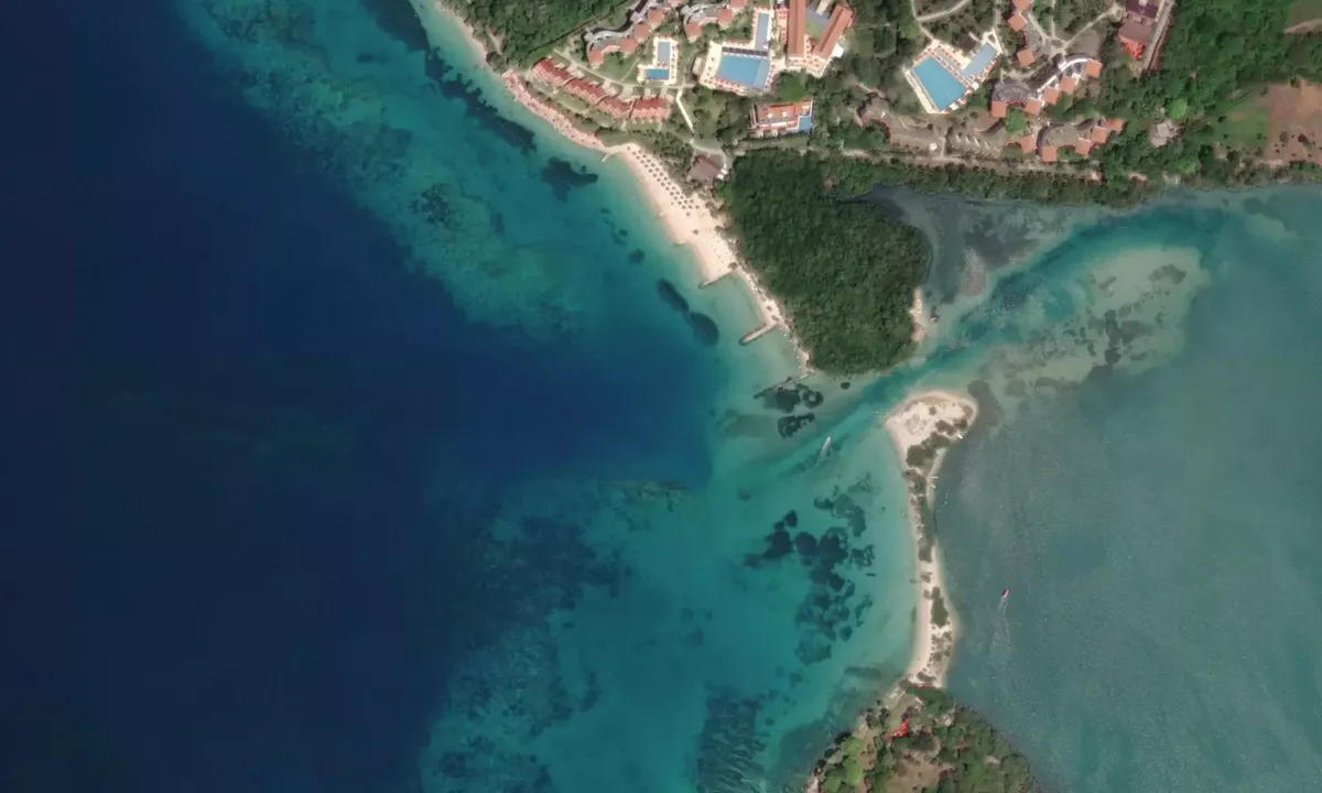 Satelite image of Decameron