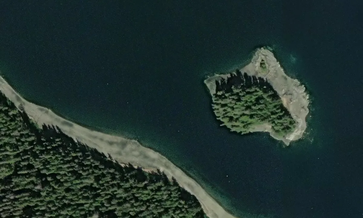 Satelite image of Deep Bay Alt