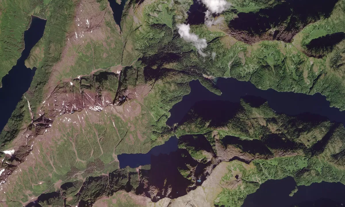Flyfoto av Deep Cove - Sitka