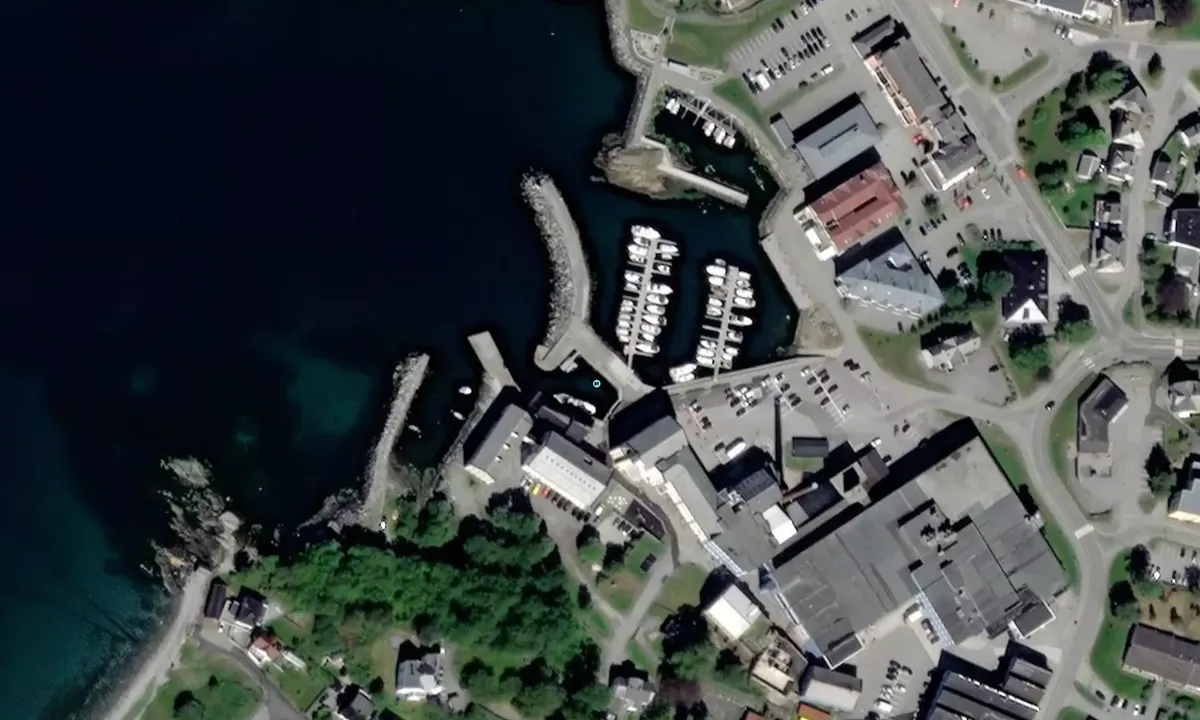 Flyfoto av Devoldhavna
