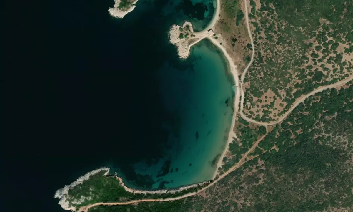 Flyfoto av Dipburnu