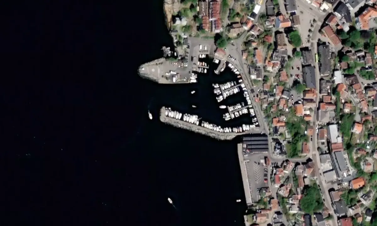 Flyfoto av Drøbak båtforening