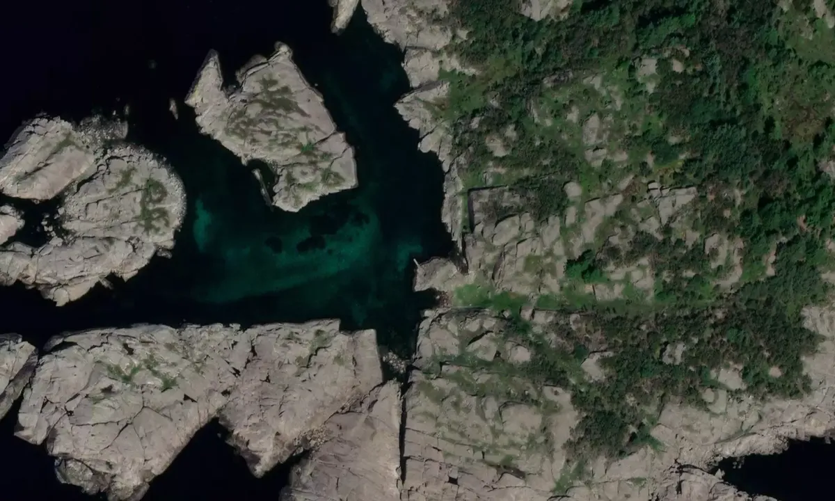 Flyfoto av Dyrøy
