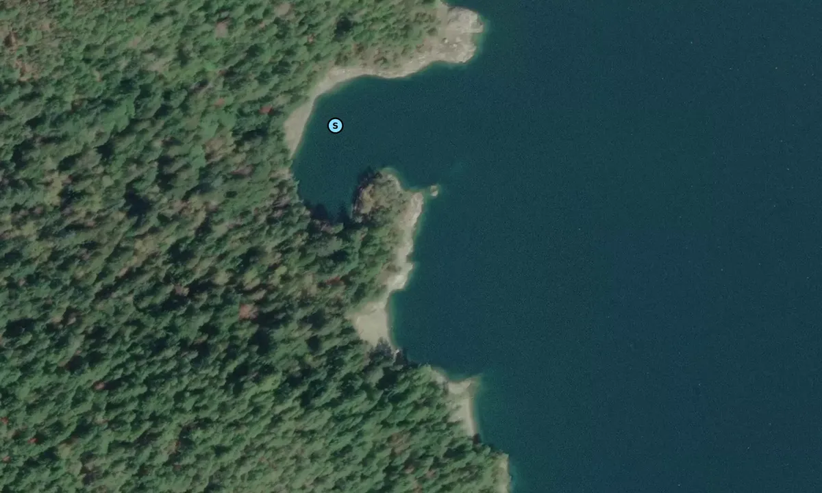 Satelite image of East East Cove