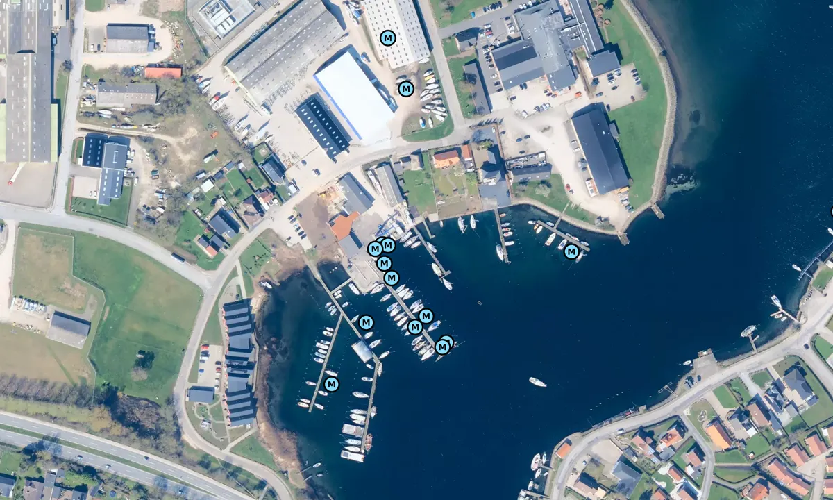 Flyfoto av Egernsund Havn
