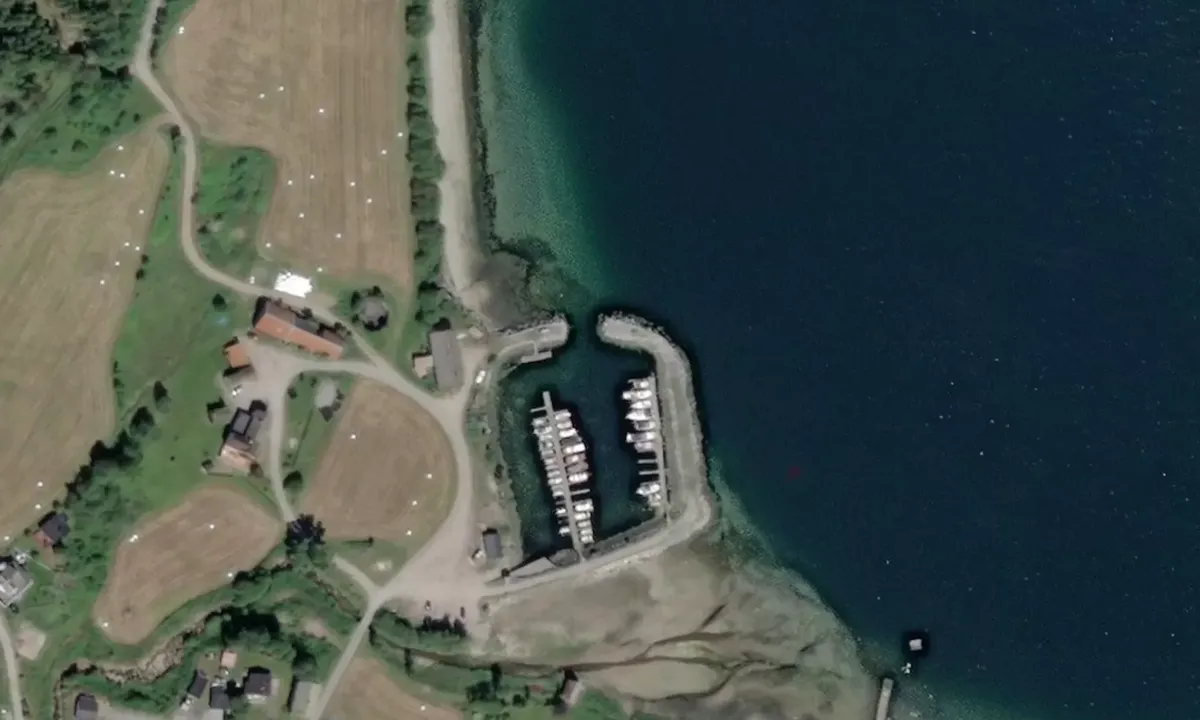 Satelite image of Eidsøra Småbåthavn