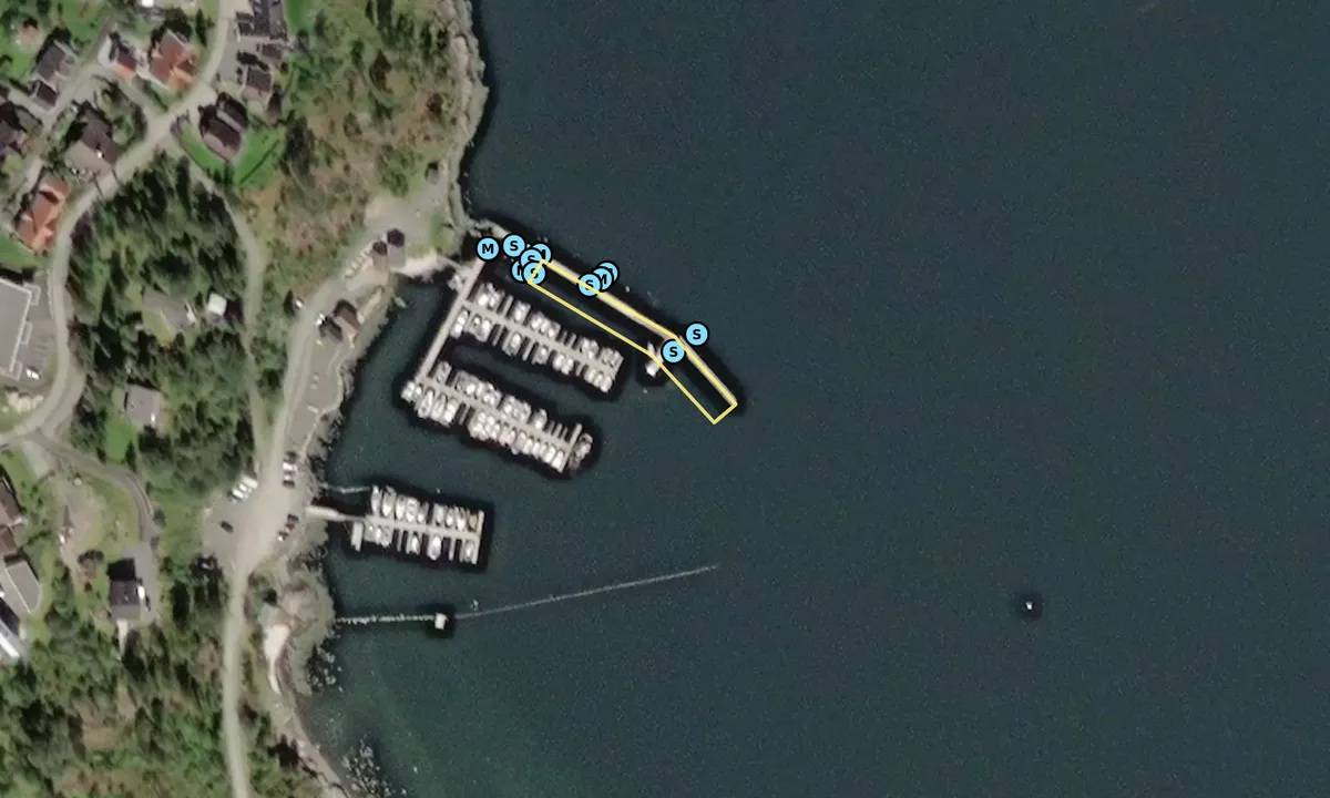 Satelite image of Ekne Småbåthavn