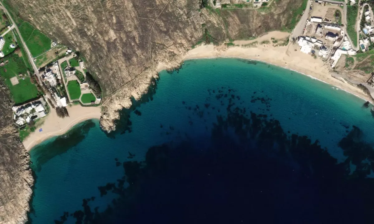 Flyfoto av Elia Nudist Beach