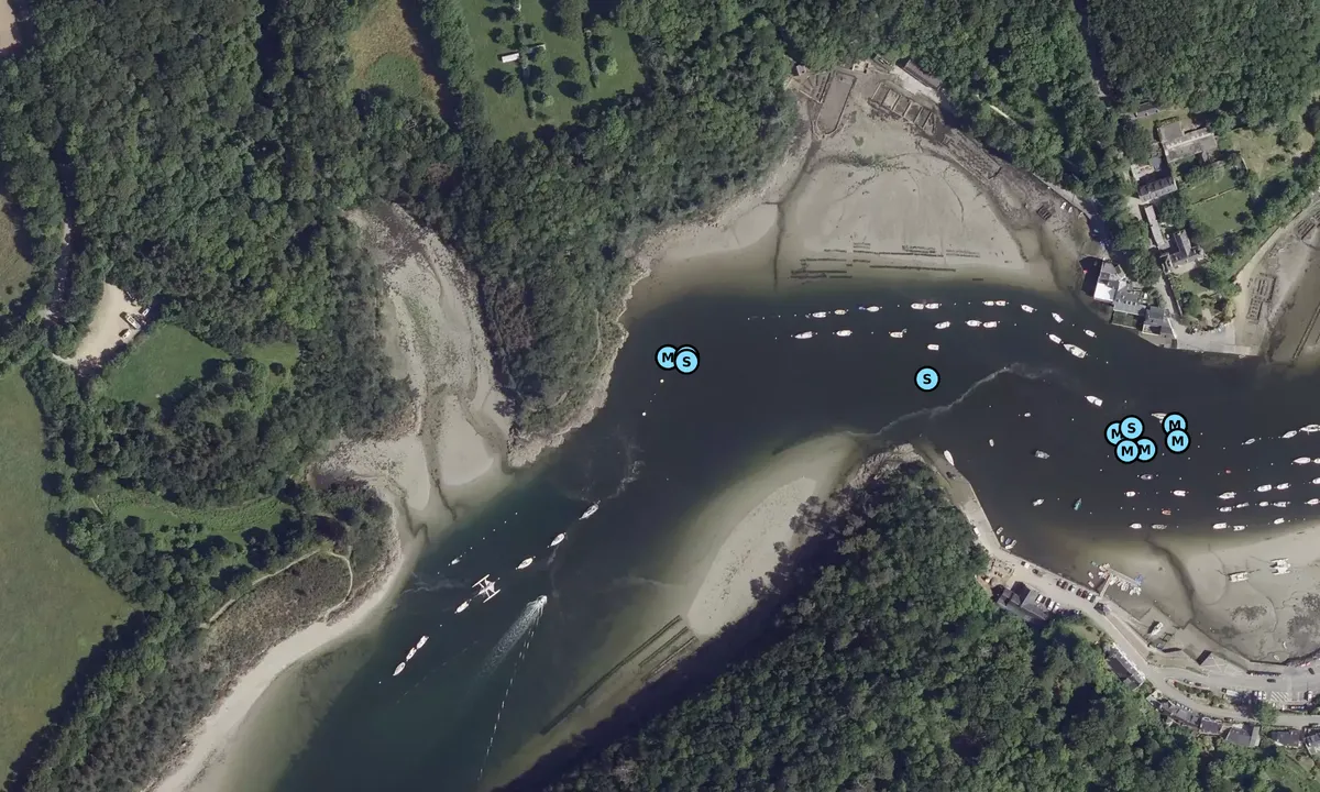 Satelite image of Embossage du Belon