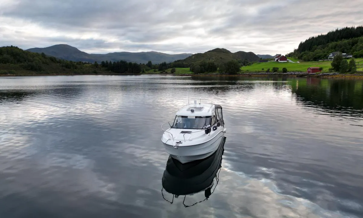 Ertesvågvågen: {"base": "da", "no": "Godt beskyttet havn.", "se": "V\u00e4lskyddad hamn.", "en": "Well-sheltered harbour.", "da": "Godt beskyttet havn."}